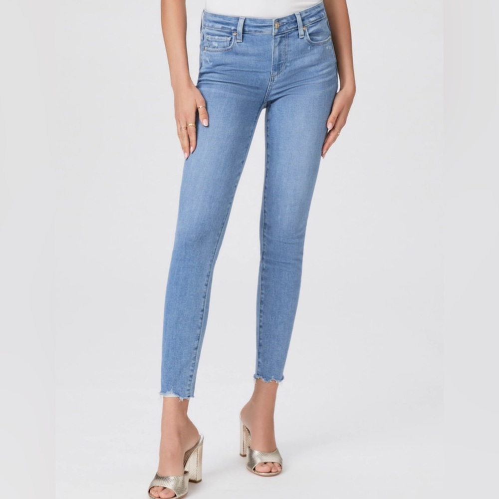 PAIGE Verdugo Ankle Skinny Jean